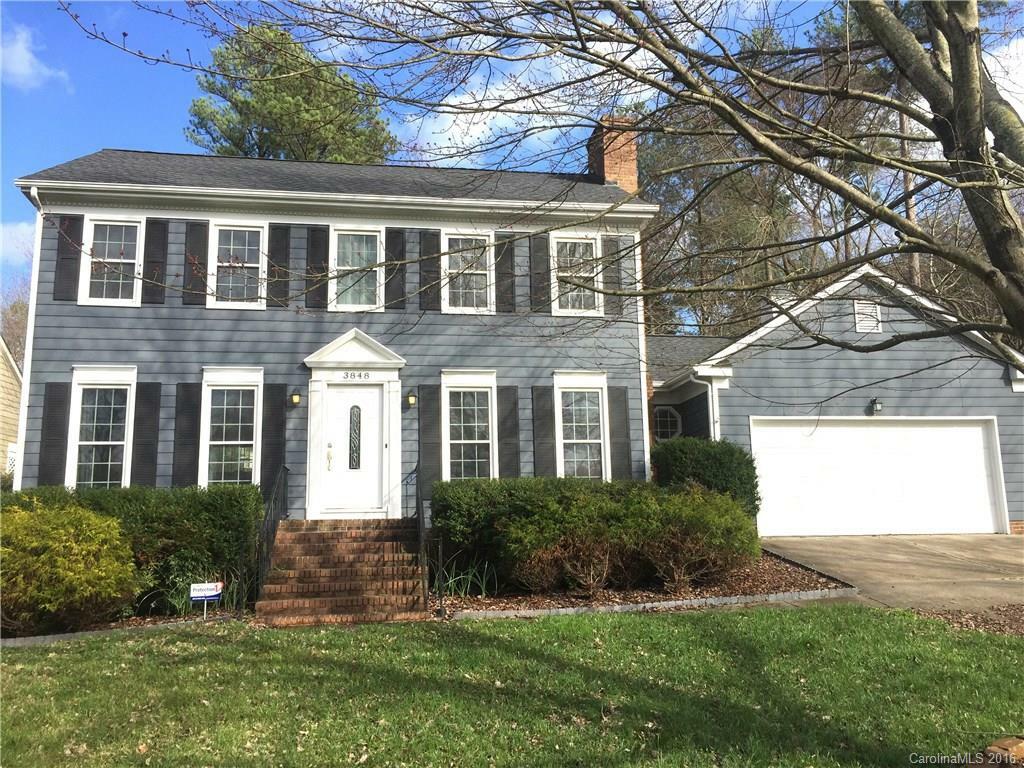 Property Photo: 3848 Saxonbury Way NC 28269
