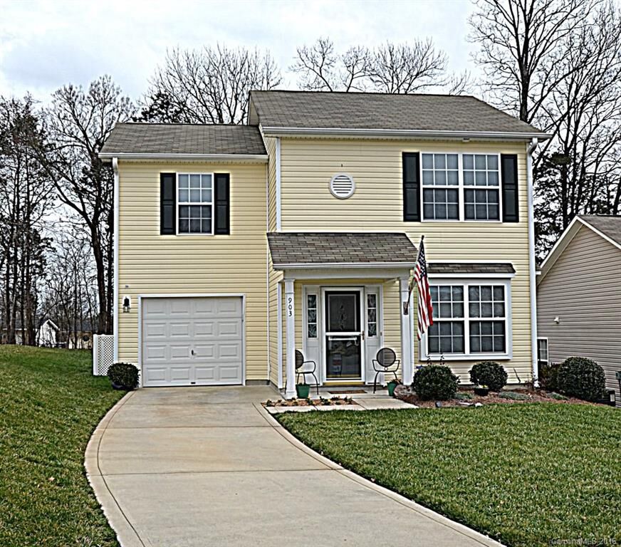 Property Photo:  903 Ramsgate Drive  NC 28025 