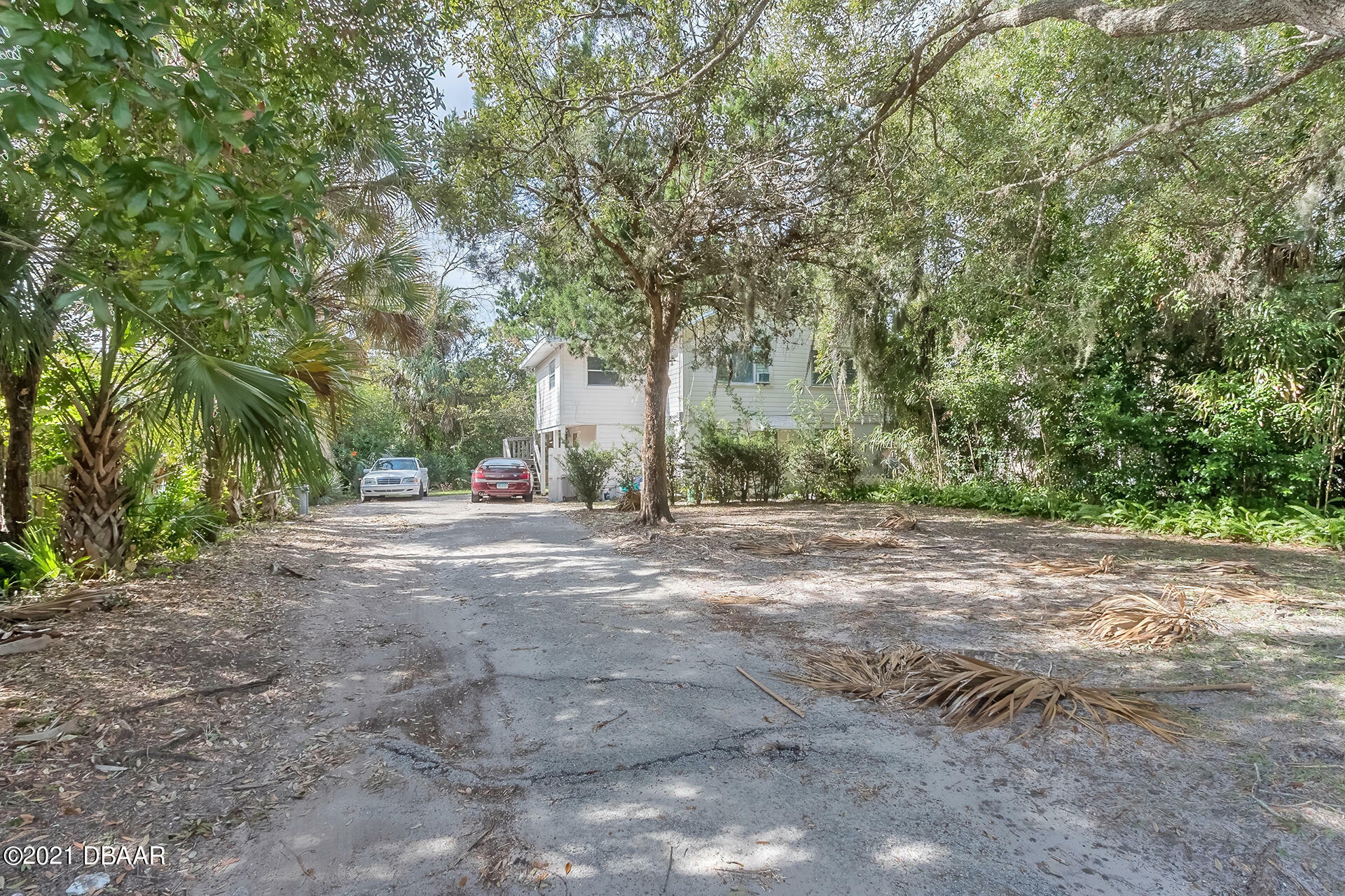 Property Photo:  102 S Ridgewood Avenue  FL 32174 