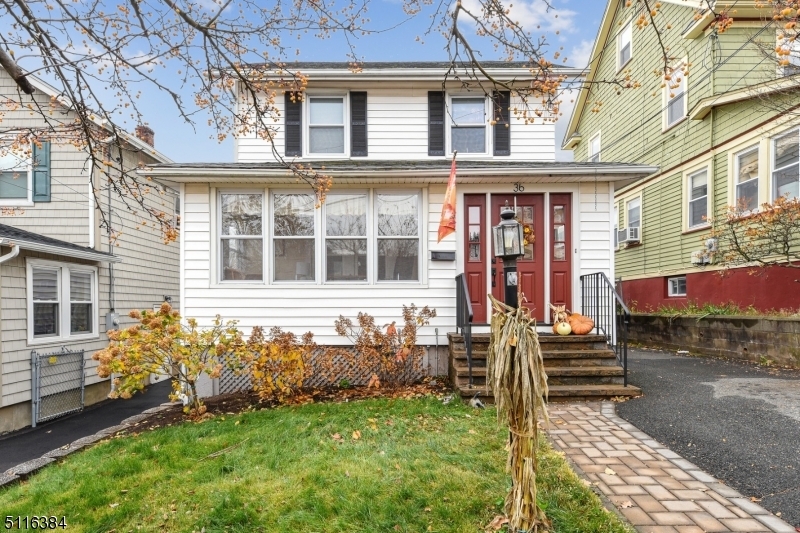 Property Photo:  36 Moore Terrace  NJ 07052 