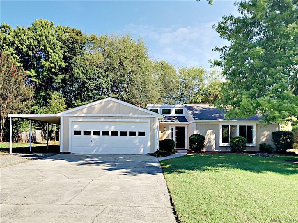 Property Photo: 7128 Wannamaker Lane NC 28226
