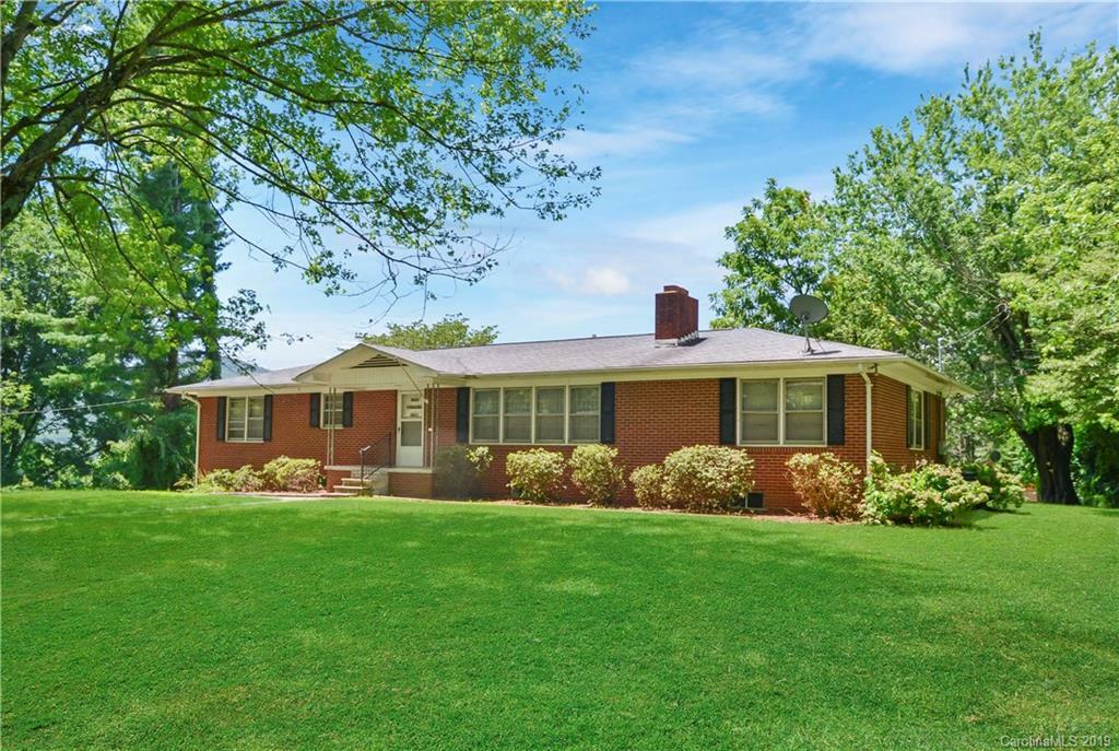 Property Photo:  565 Morehead Road  NC 28752 