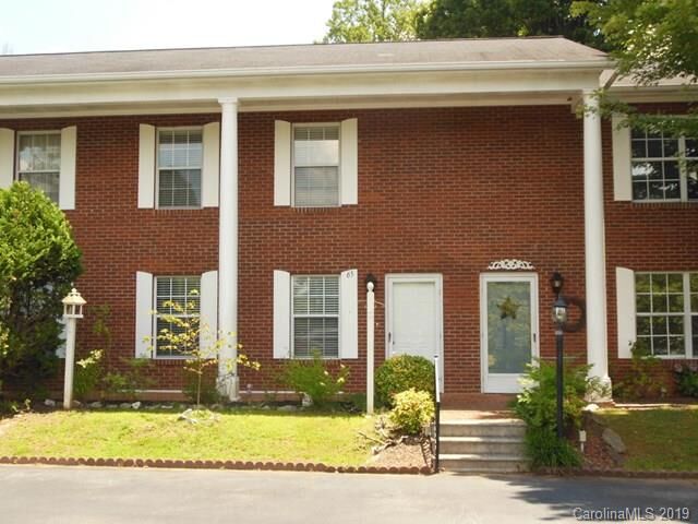Property Photo: 75 Laurelwood Dr. Appt #65 NC 28752