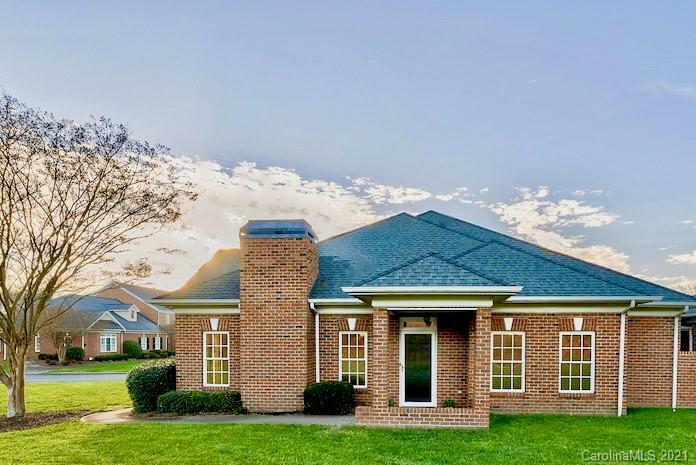 Property Photo: 326 Liverpool Road SC 29730