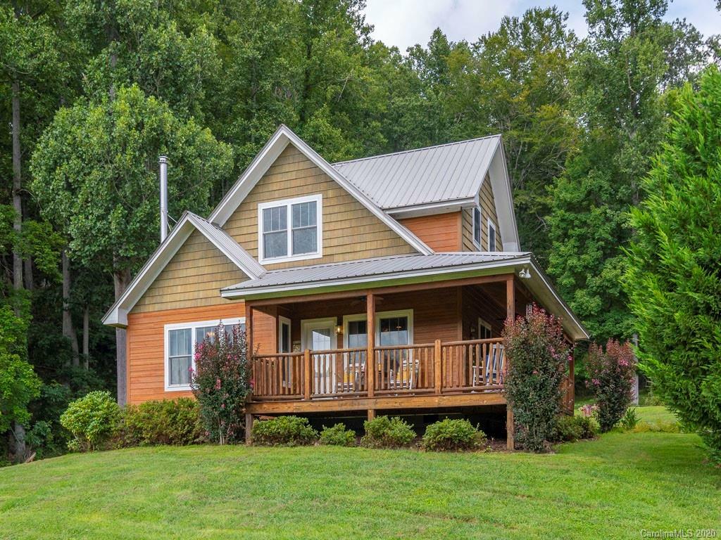 Property Photo:  145 Sugarbush Lane  NC 28716 