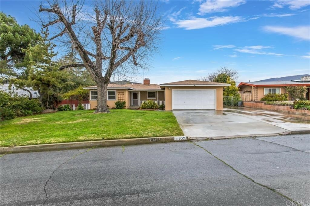 Property Photo:  11727 Peach Tree Circle  CA 92399 