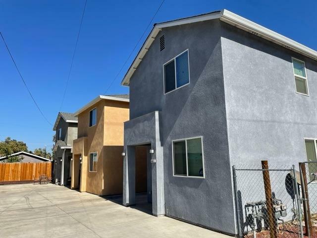 Property Photo:  1421 1425 Canal Street  CA 95354 