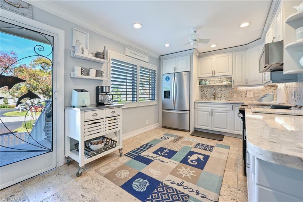 Property Photo: 500 Teryl Rd 2312 FL 34112
