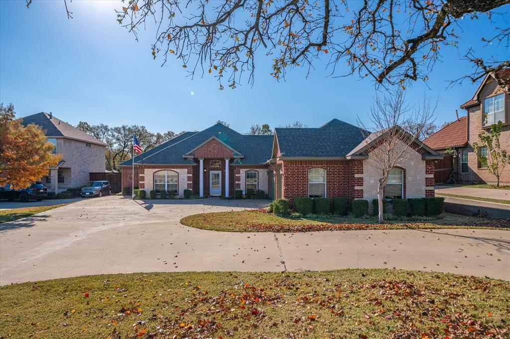 Property Photo:  3840 W Pioneer Drive  TX 75061 