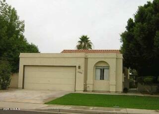 Property Photo:  1380 N Carriage Lane  AZ 85224 