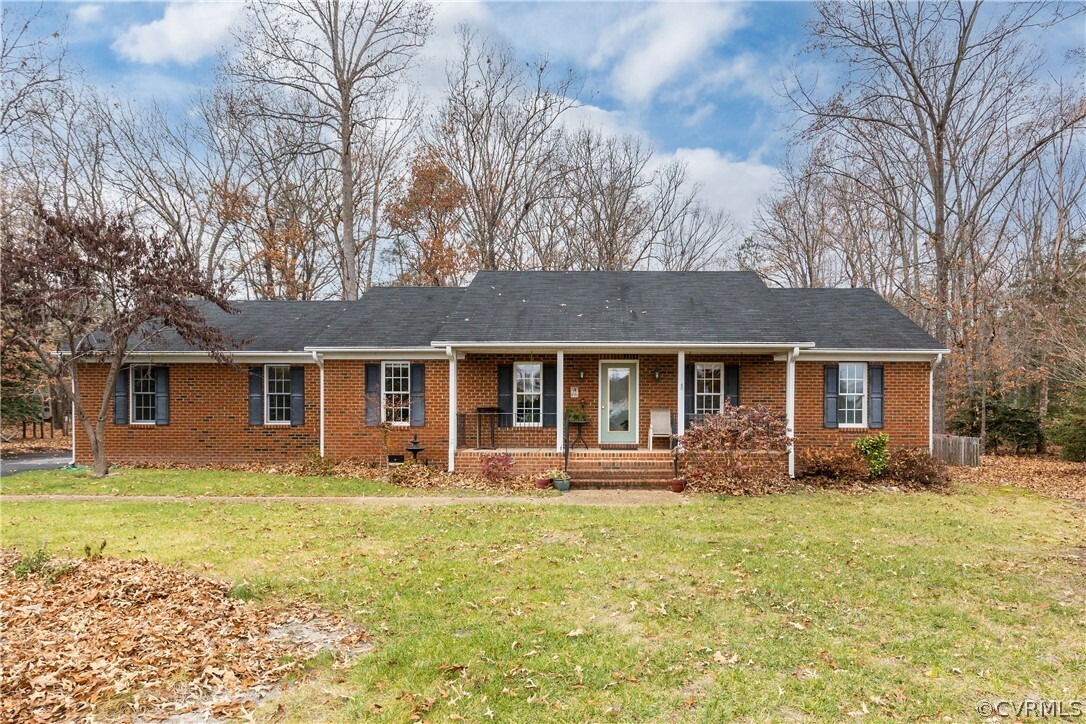 Property Photo:  136 Pollard Place  VA 23009 