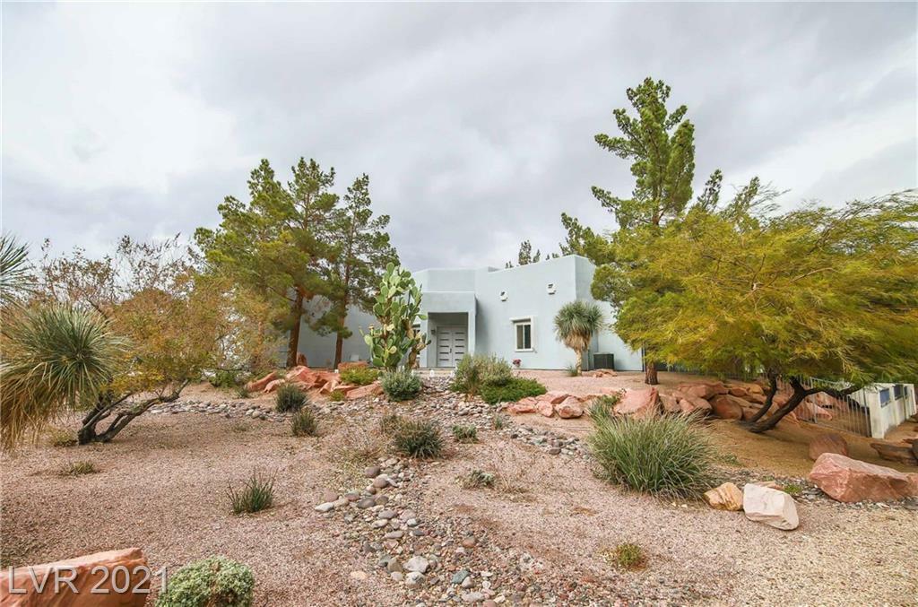 Property Photo:  180 East Cypress Drive  NV 89015 