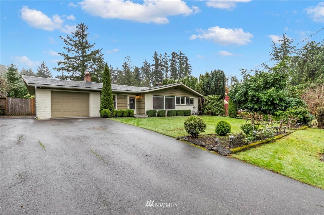 Property Photo:  3132 Rocky Point Road NW  WA 98312 