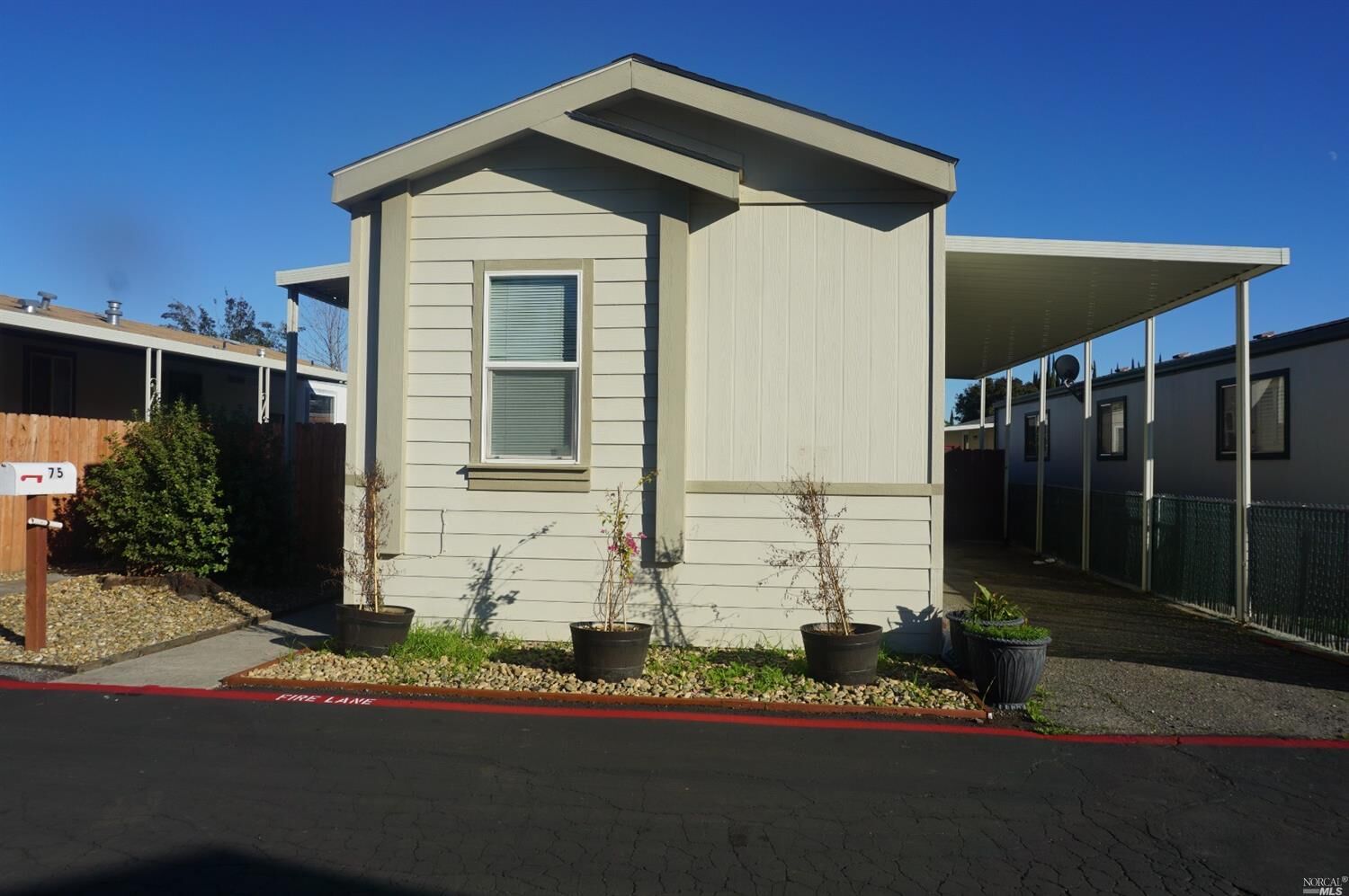 Property Photo: 75 Calle Chapala CA 95687