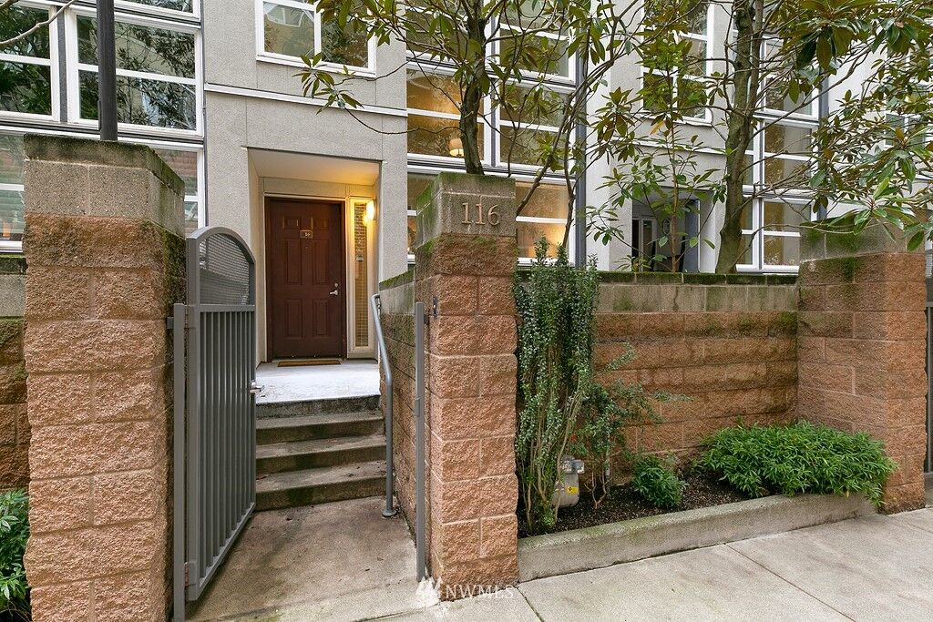 Property Photo: 10042 Main Street 116 WA 98004