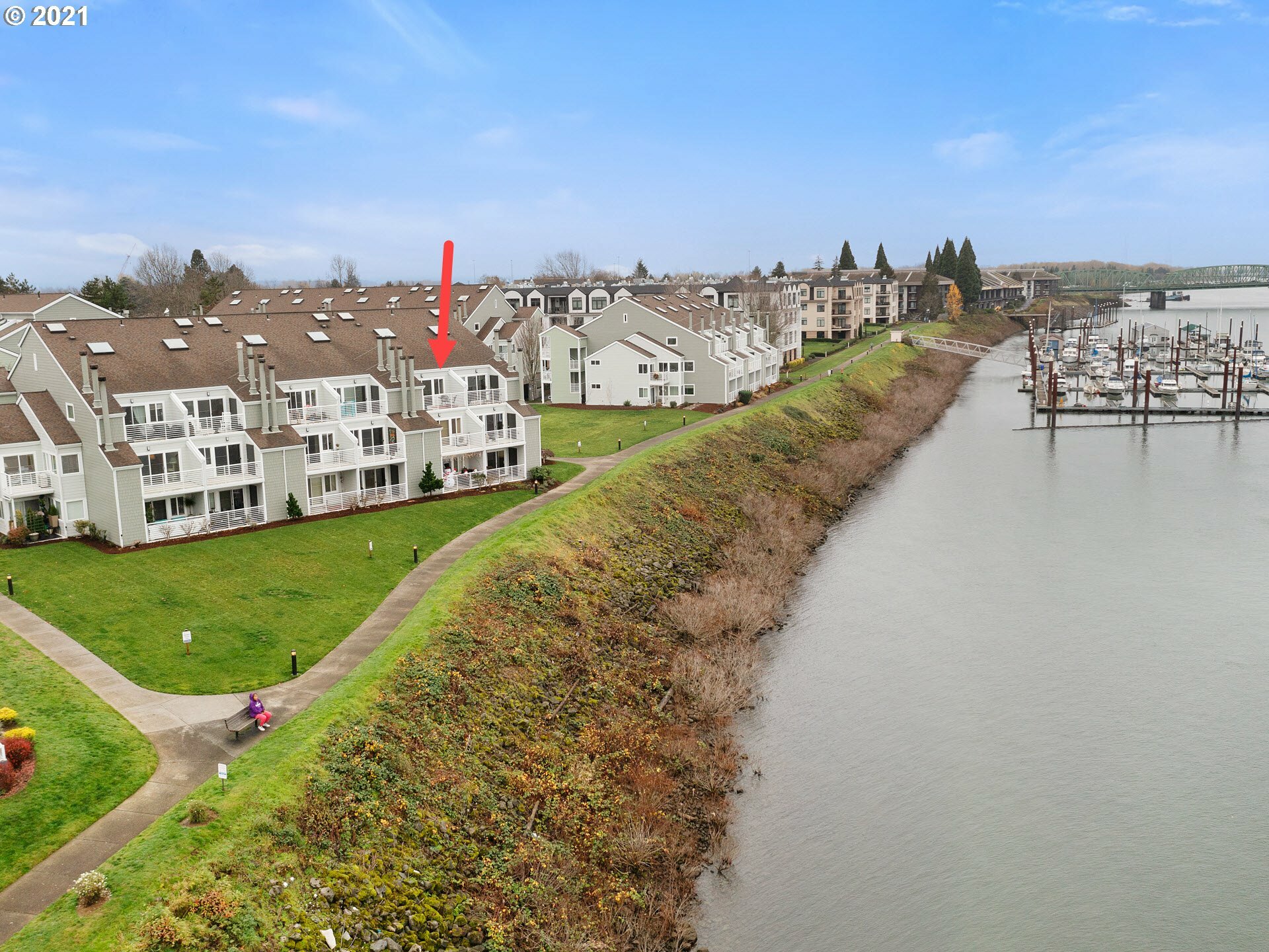 Property Photo: 157 N Hayden Bay Dr OR 97217