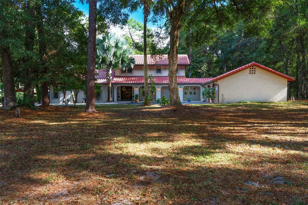 Property Photo:  435 S Country Club Road  FL 32746 