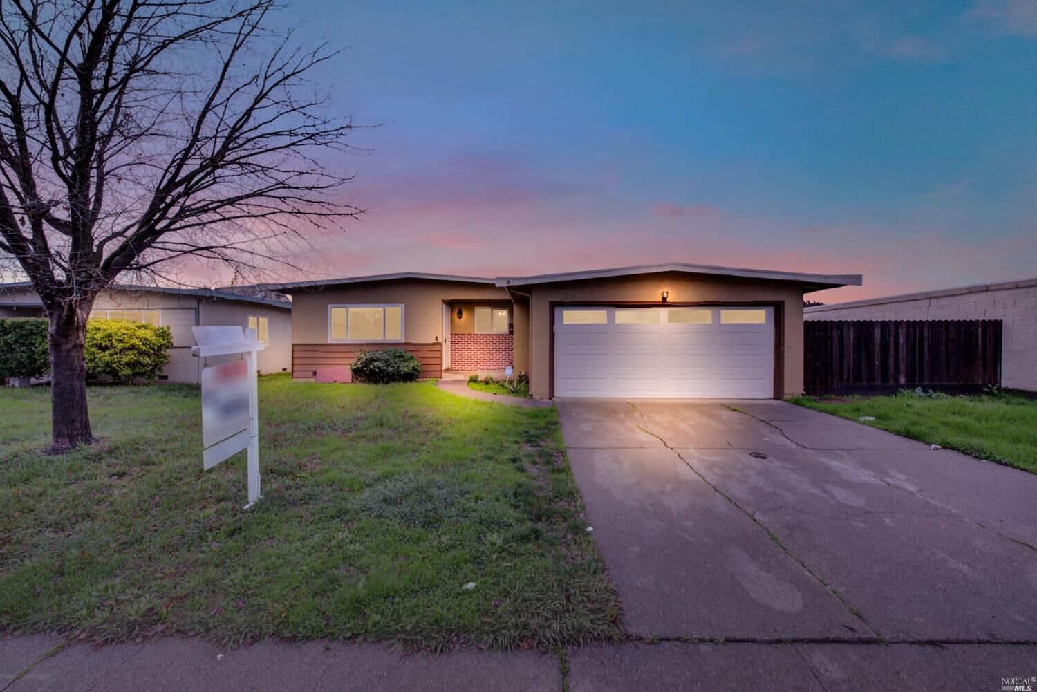 Property Photo:  407 San Jose Street  CA 94533 