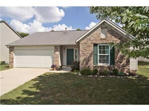 4846 Oakleigh Parkway  Greenwood IN 46143 photo