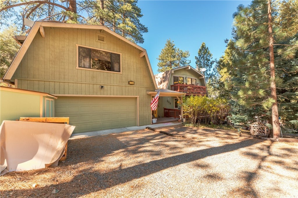 Property Photo:  1701 Matterhorn Drive  CA 93222 