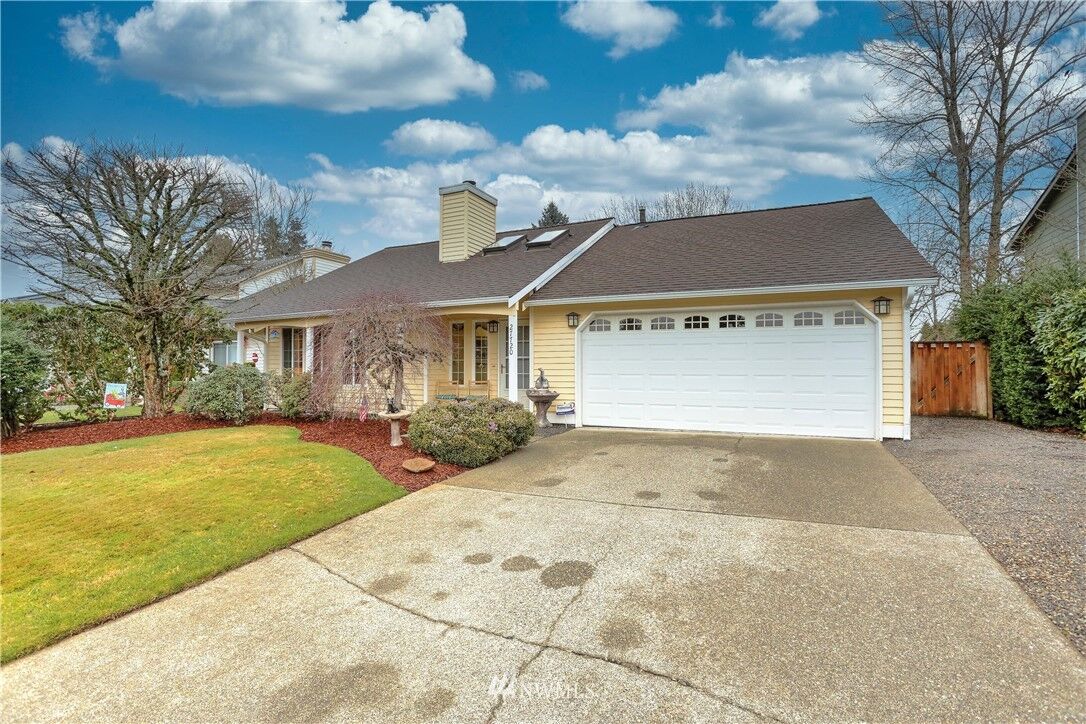 Property Photo:  27720 128th Place SE  WA 98030 