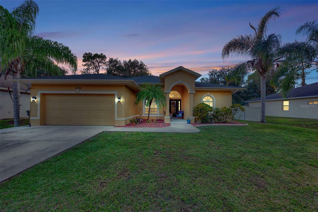 Property Photo: 1305 Heath Lane FL 34286