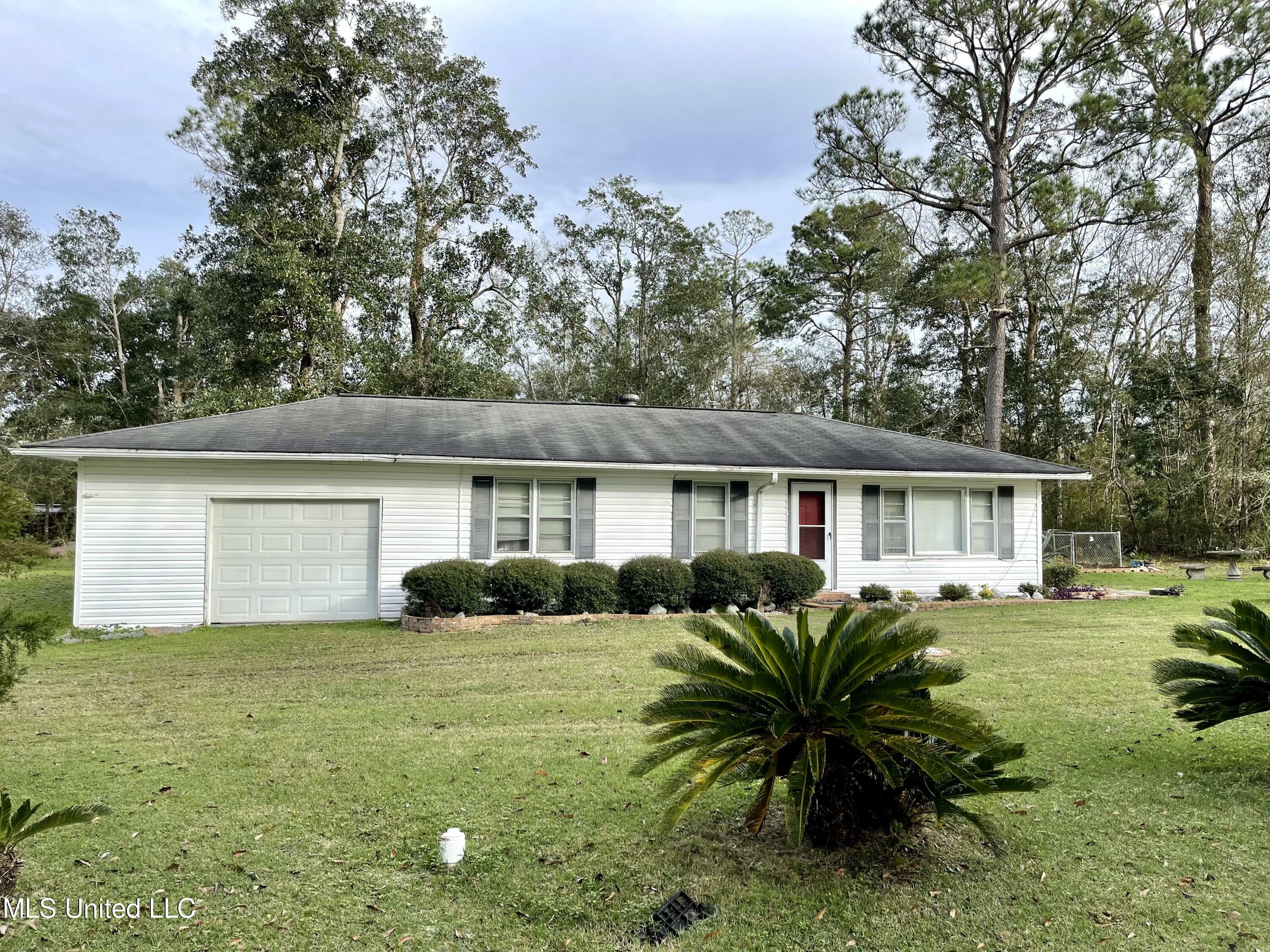 12190 Vada Drive  Gulfport MS 39503 photo