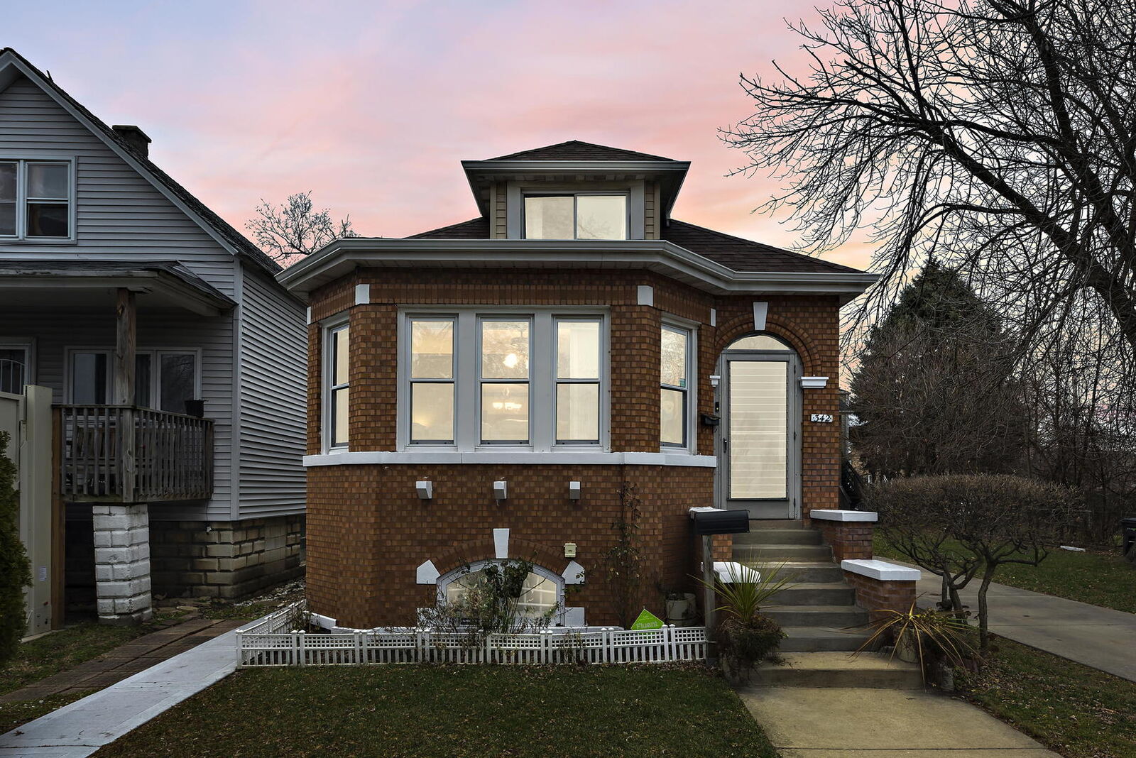 Property Photo:  342 155th Street  IL 60409 