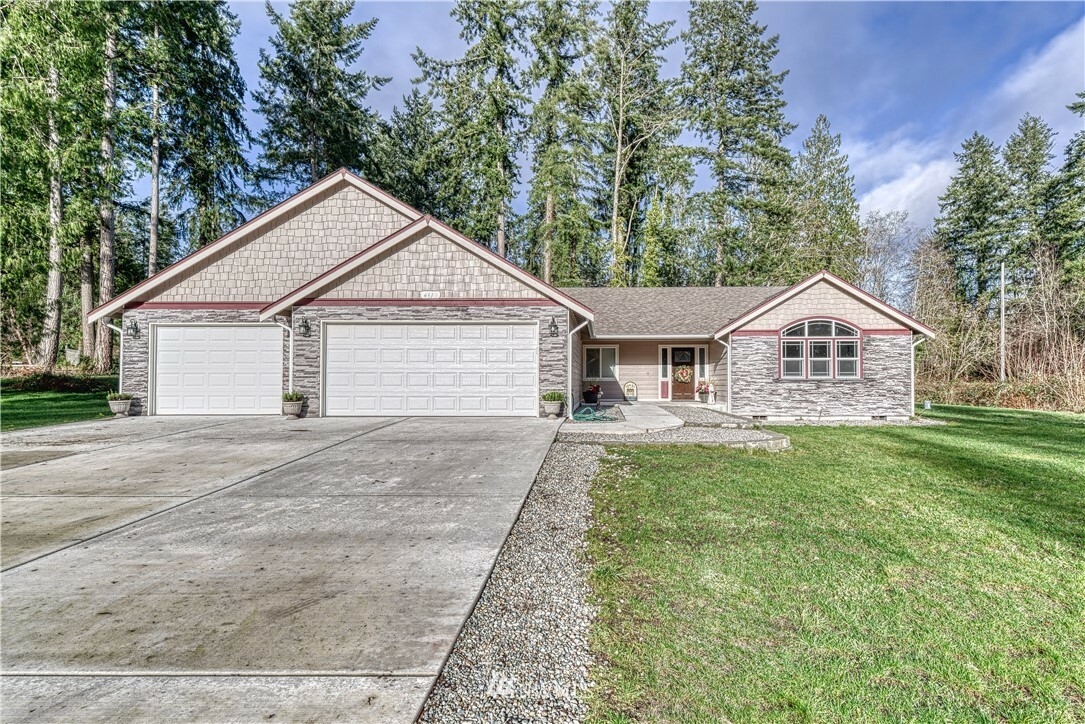 4613 69th Street NW  Gig Harbor WA 98335 photo