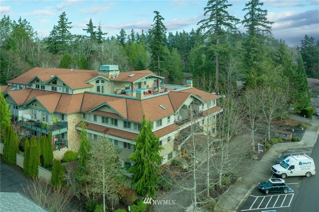 Property Photo:  360 Knechtel Way NE 207  WA 98110 