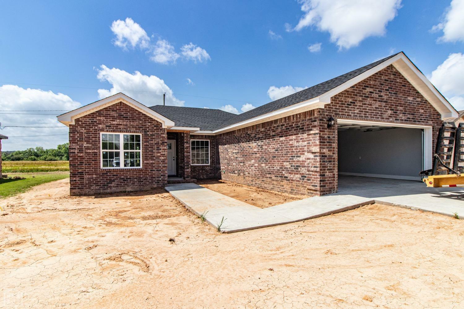 Property Photo:  117 Redwood Drive  AR 72416 