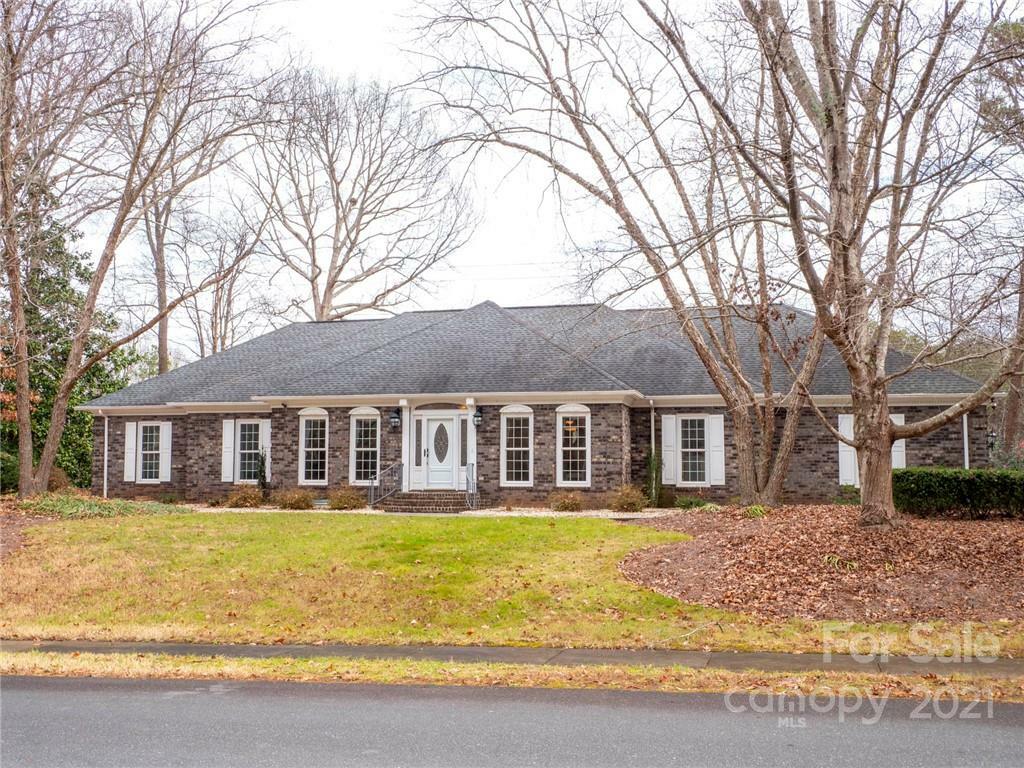 Property Photo:  14810 Majestic Oak Drive  NC 28278 