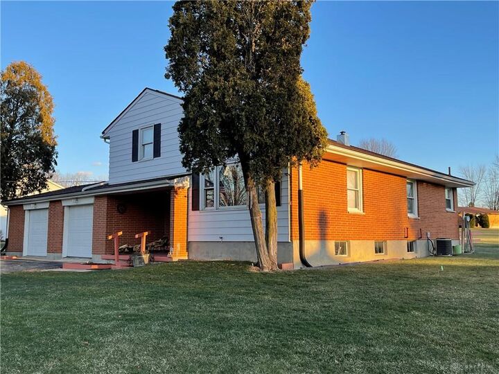 8878 Red Lion 5 Points Road  Springboro OH 45066 photo