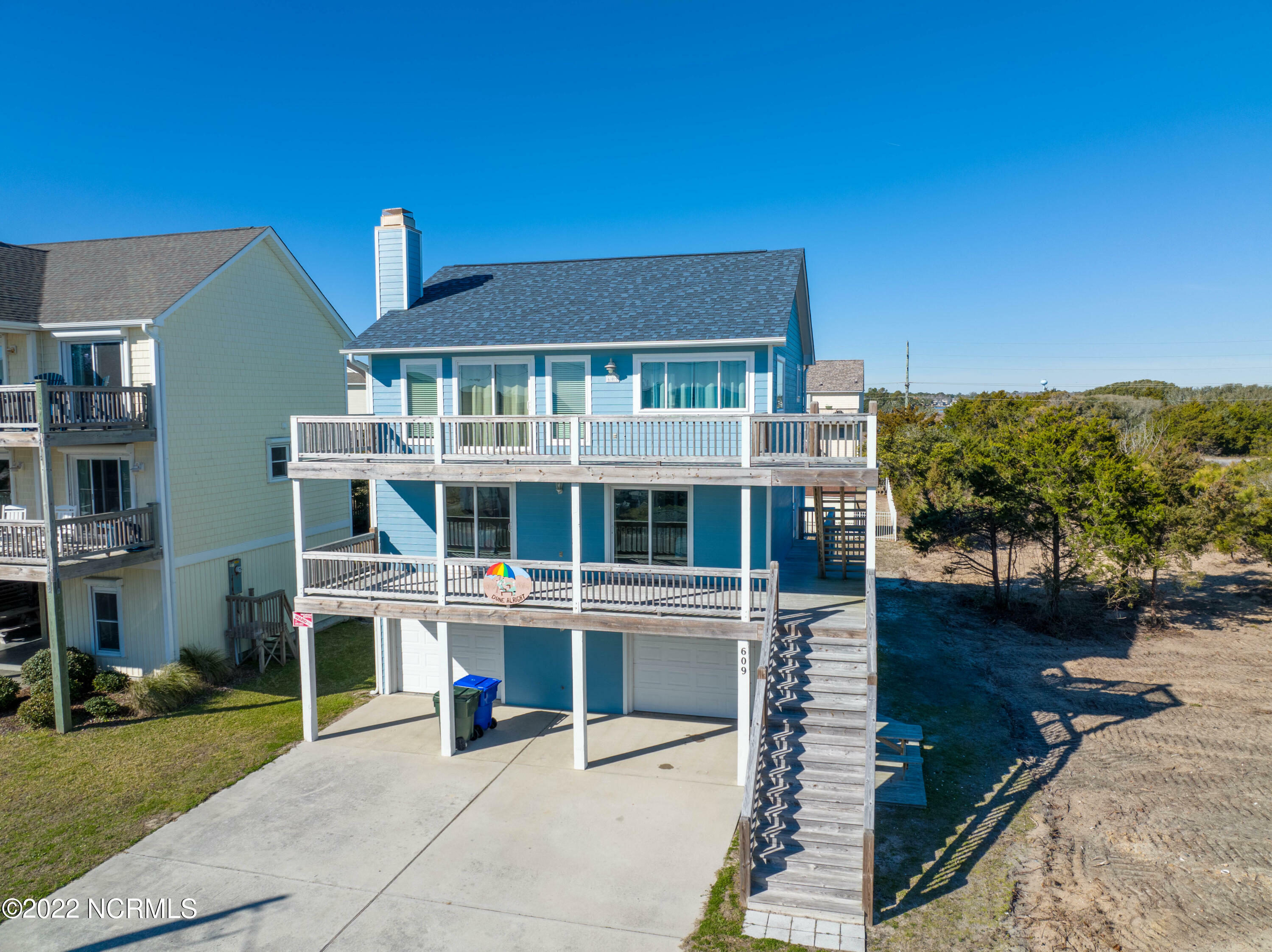 Property Photo:  609 S Shore Drive  NC 28445 