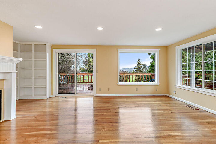 2200 Camp Baker Road  Medford OR 97501 photo