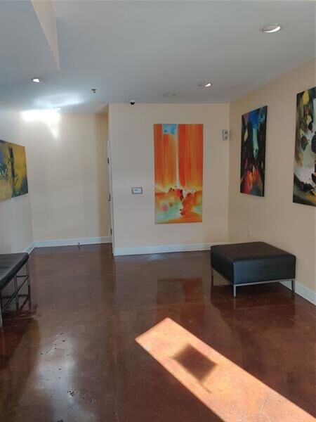 Property Photo:  898 Oak Street SW 3412  GA 30310 