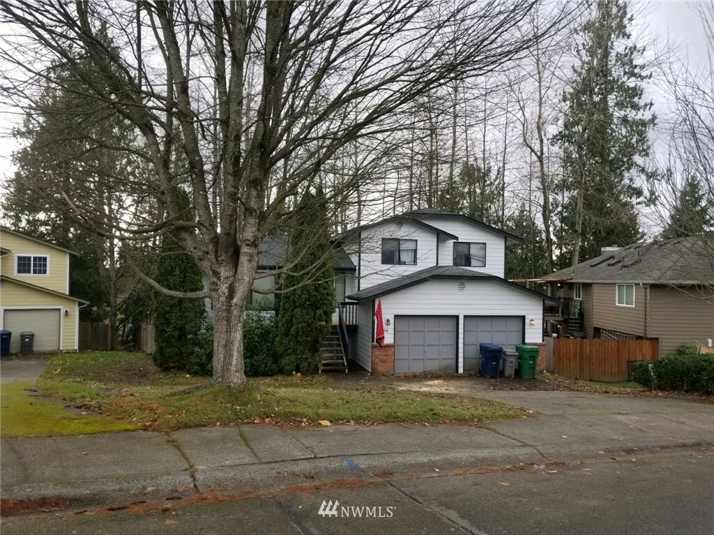Property Photo: 9004 19th Place SE WA 98258