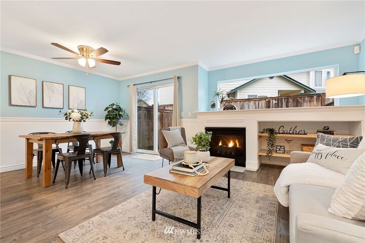 Property Photo: 1131 115th Street SW D3 WA 98204