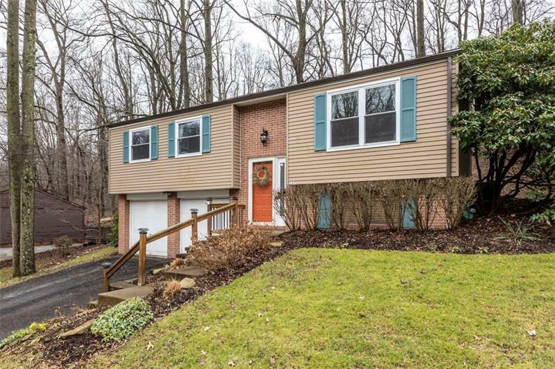 Property Photo:  237 Josephs Ln  PA 15237 