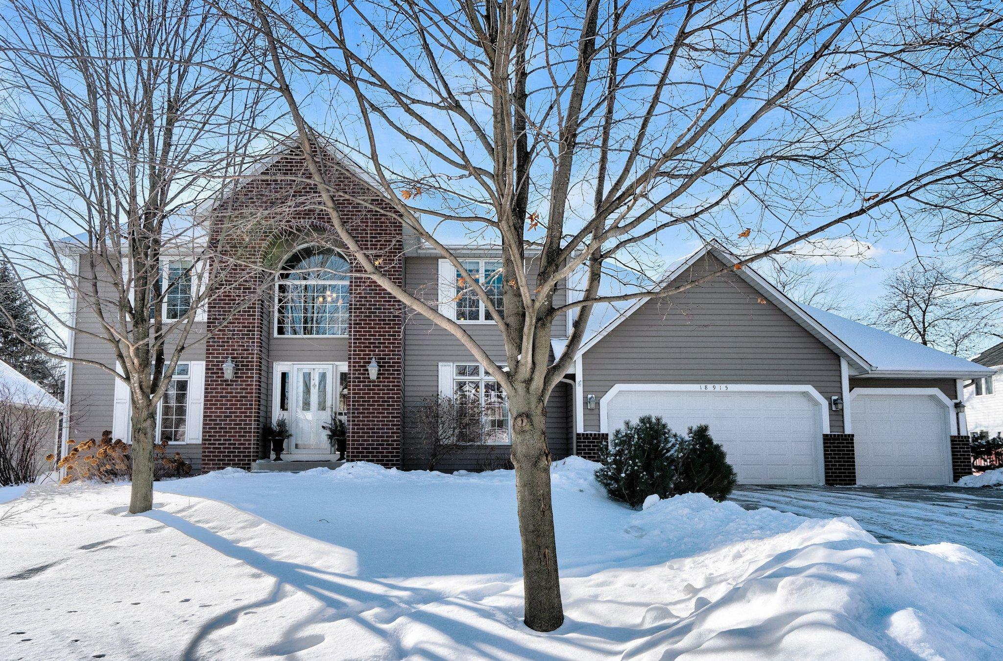 Property Photo: 18915 37th Avenue N MN 55446