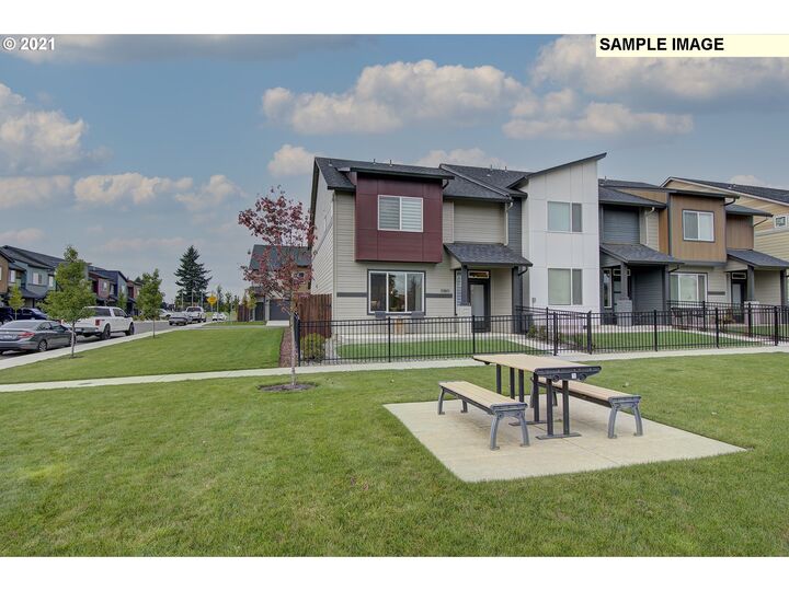 11927 NE 109th Way  Vancouver WA 98662 photo