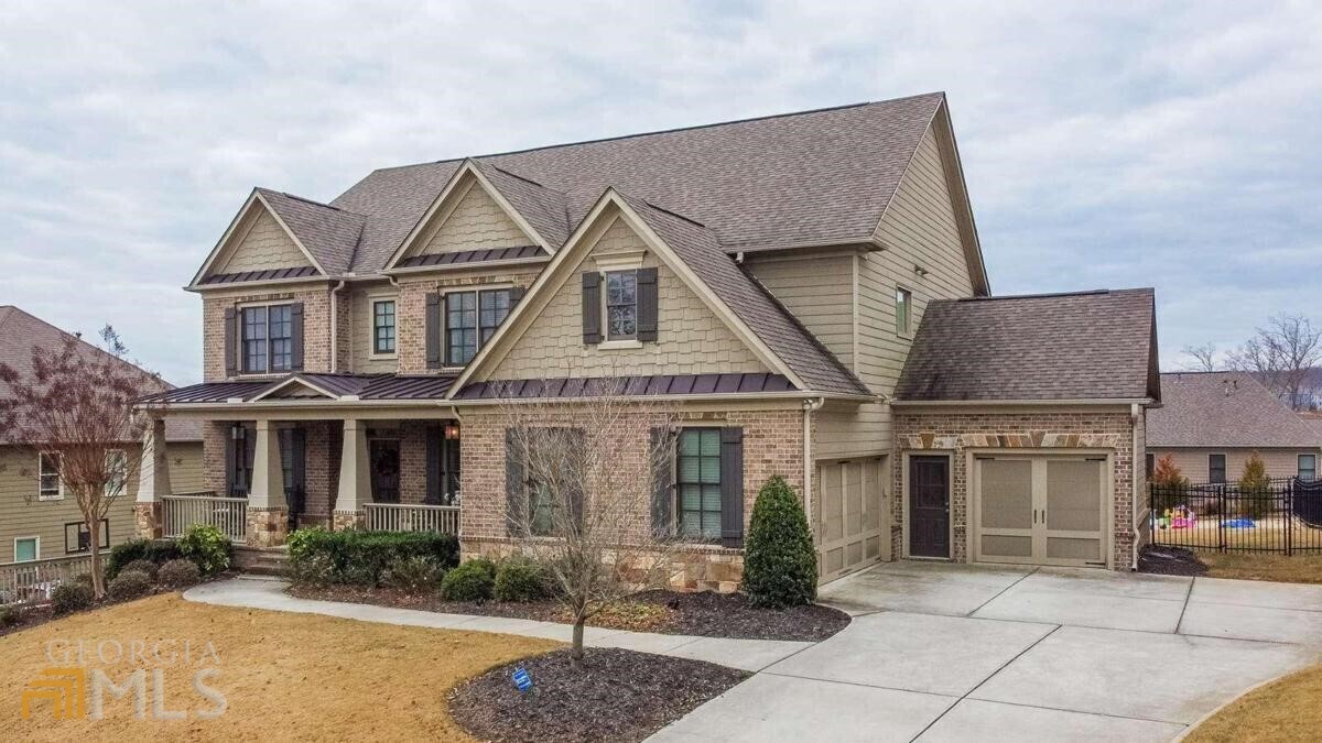 Property Photo: 6643 Trail Side Drive GA 30542