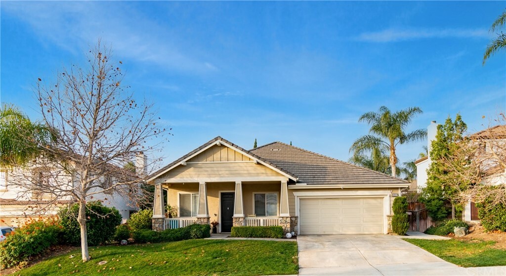 Property Photo: 42312 Harwick Lane CA 92592