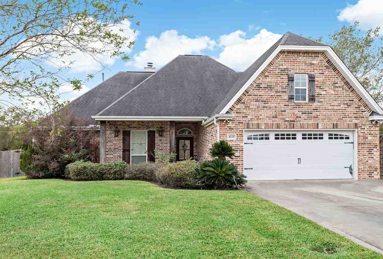 Property Photo:  4120 Pinehurst Dr.  TX 77707 