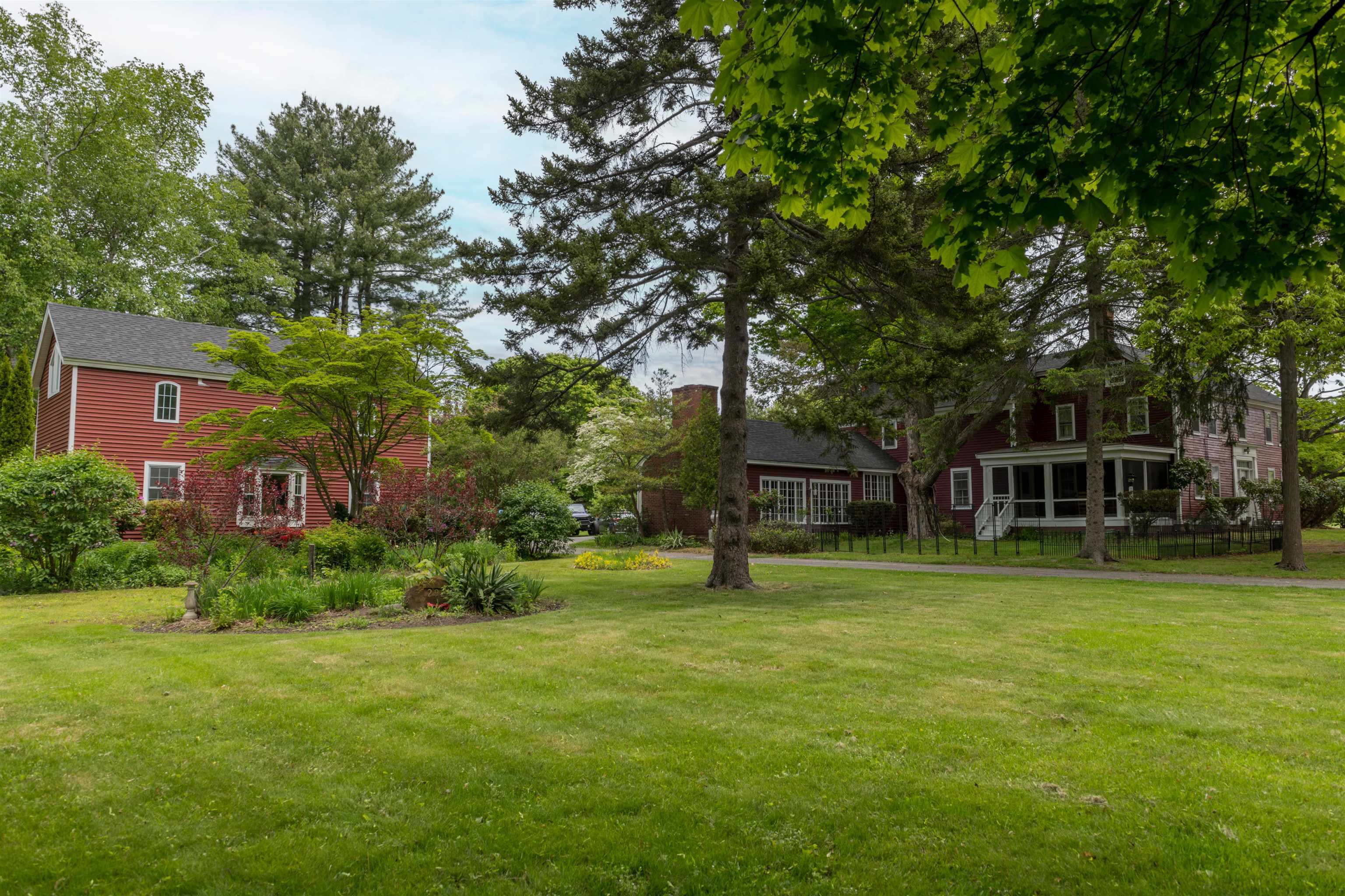 Property Photo: 292 Winnacunnet Road NH 03842