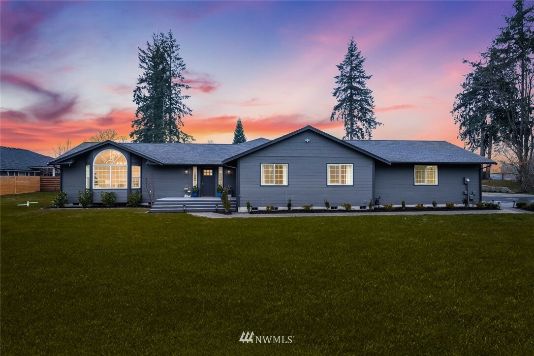 Property Photo: 11319 24th Street E WA 98372