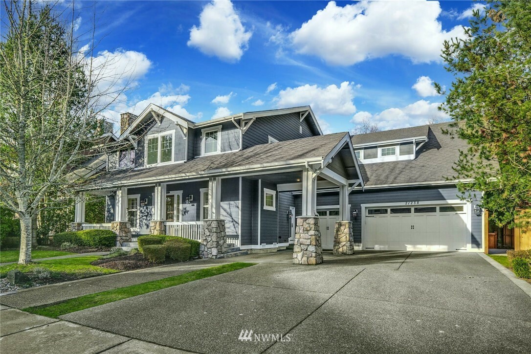 Property Photo:  21258 SE 26th Street  WA 98075 