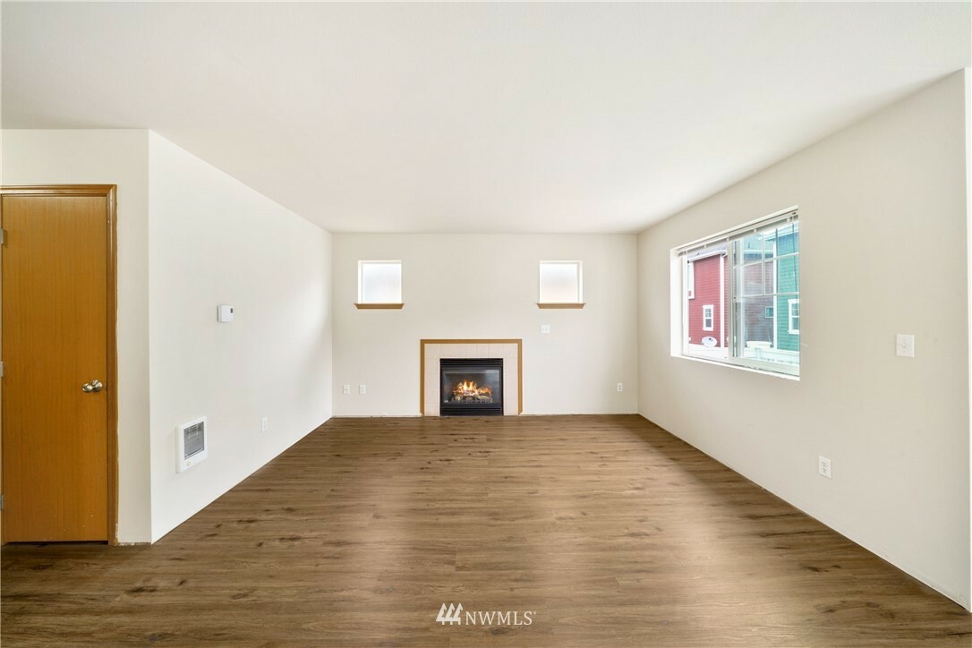 Property Photo: 14870 36th Avenue Ct E 13 WA 98446
