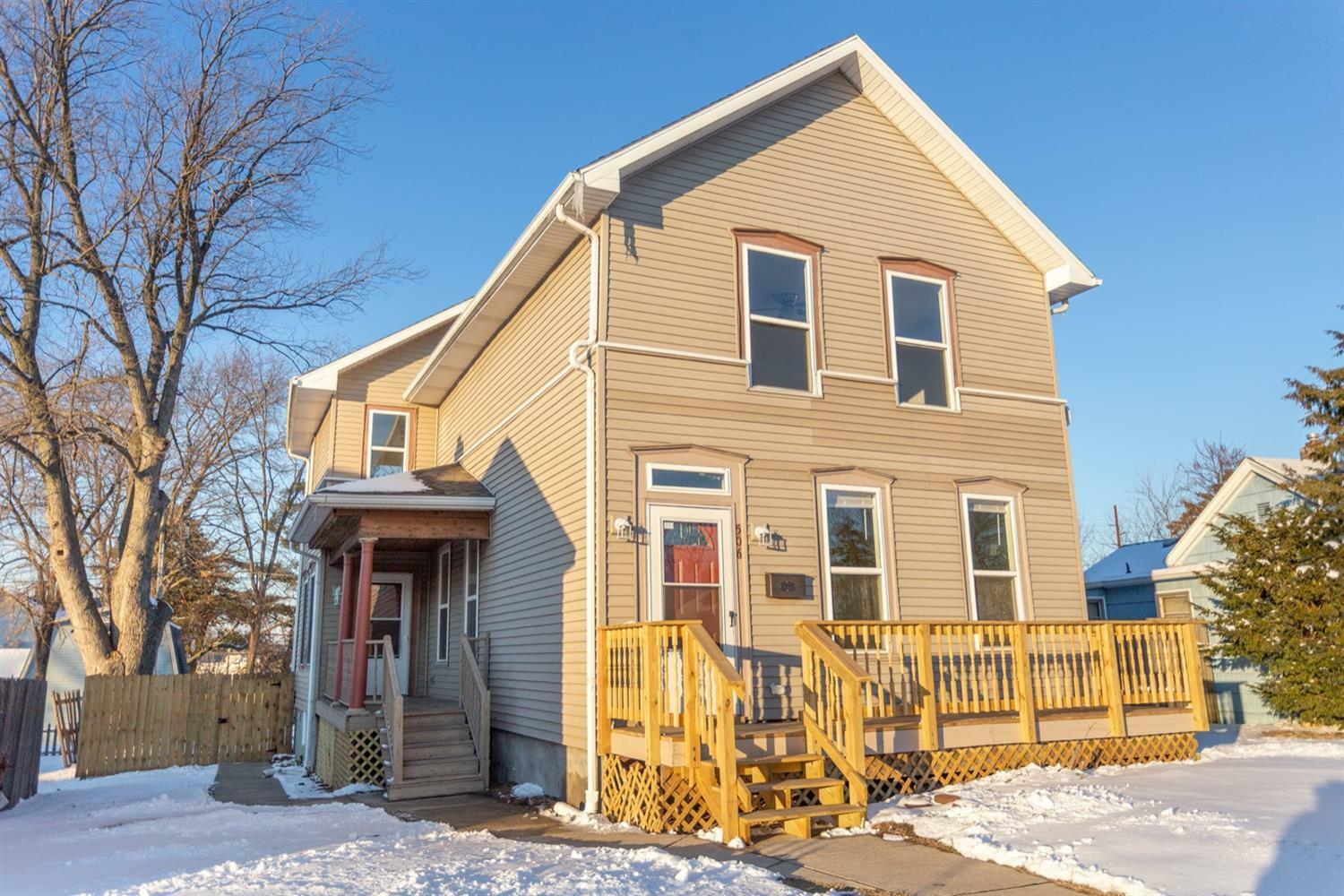 Property Photo:  506 E 9th Street  IN 46360 