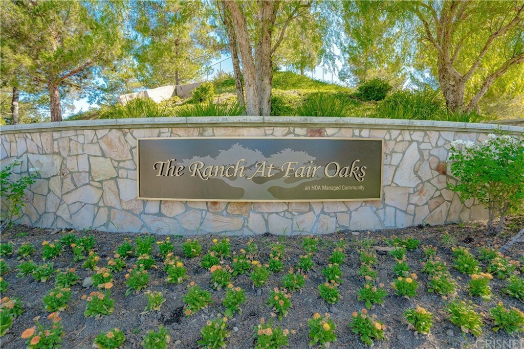 Property Photo:  17018 Strawberry Pine Court  CA 91387 